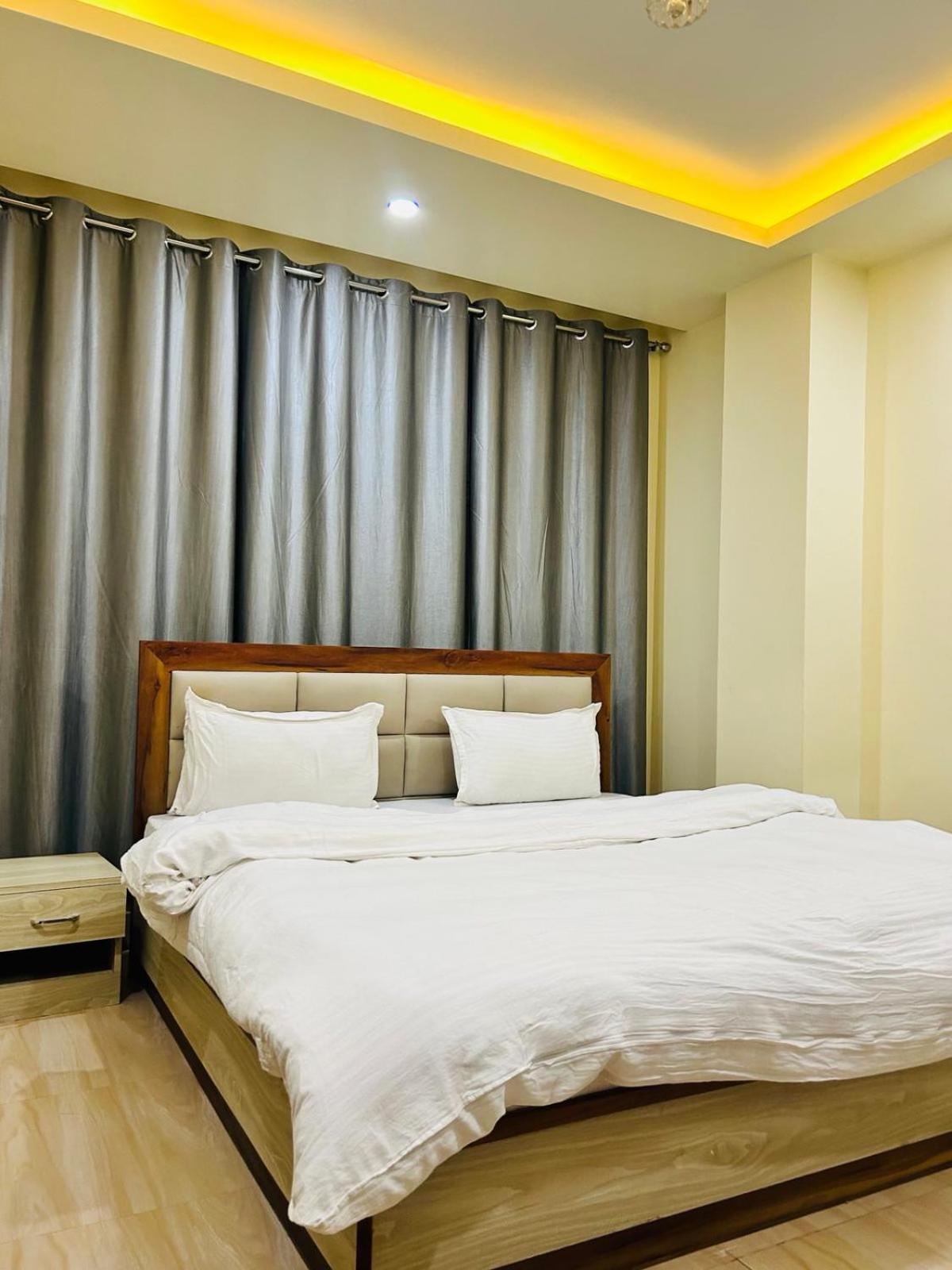 Hotel Balgopal Катманду Экстерьер фото