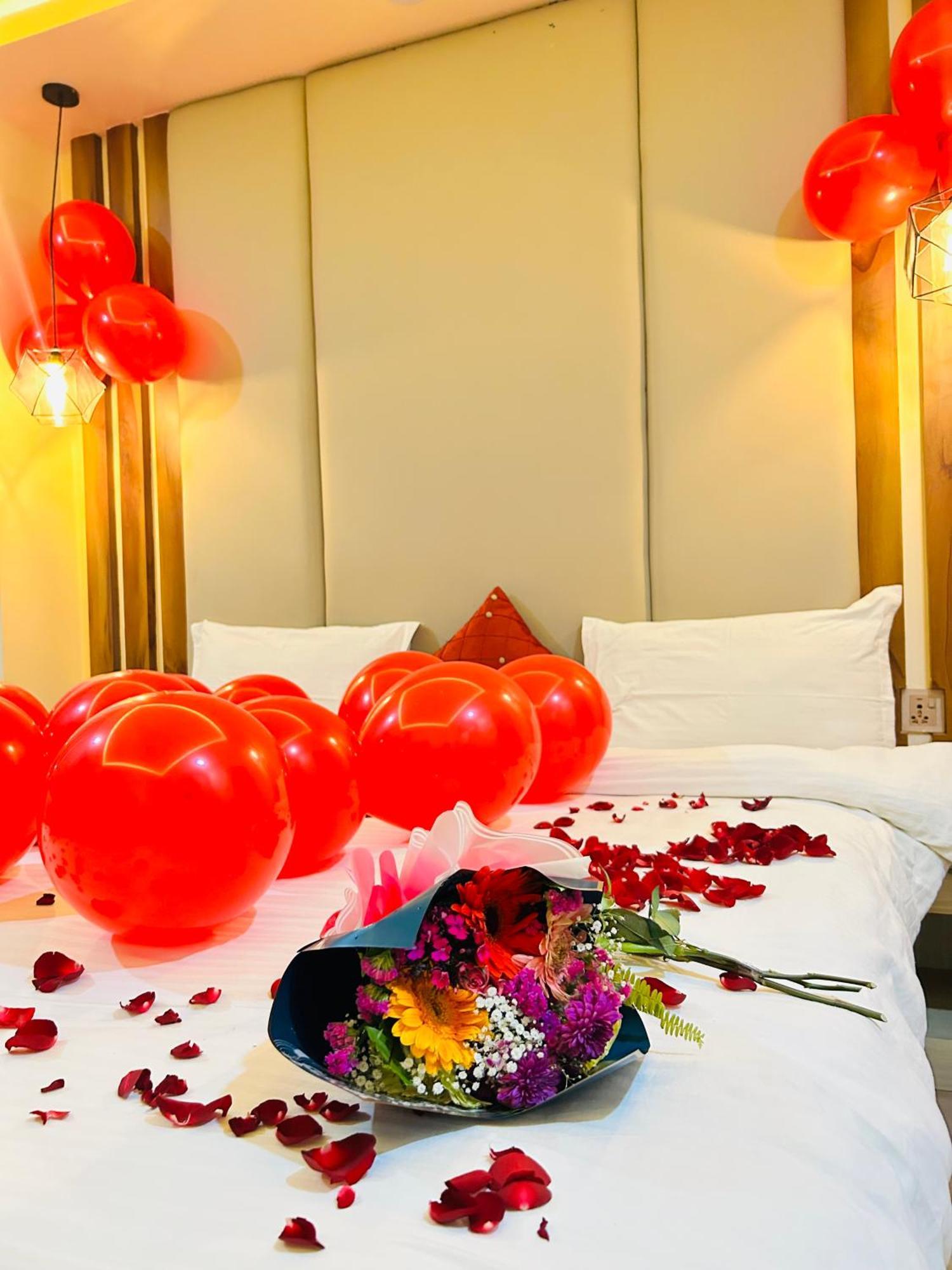 Hotel Balgopal Катманду Экстерьер фото